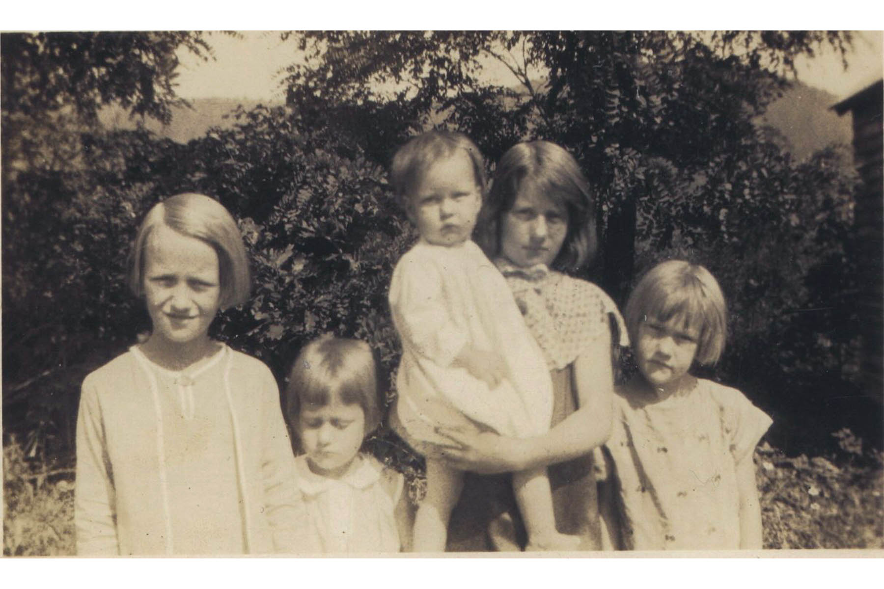 familypic3em.jpg
